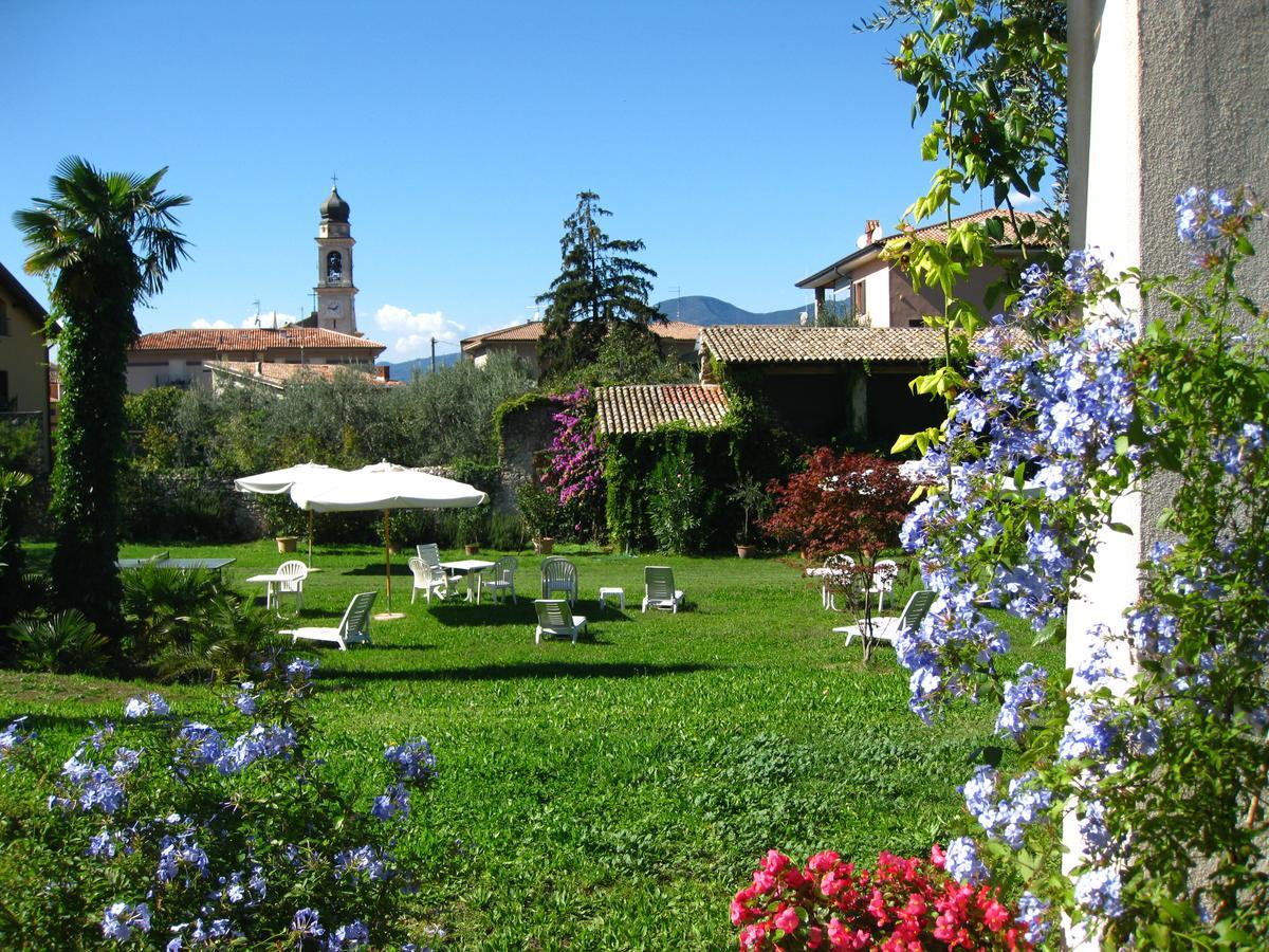 Hotel Belvedere Torri Del Benaco Luaran gambar
