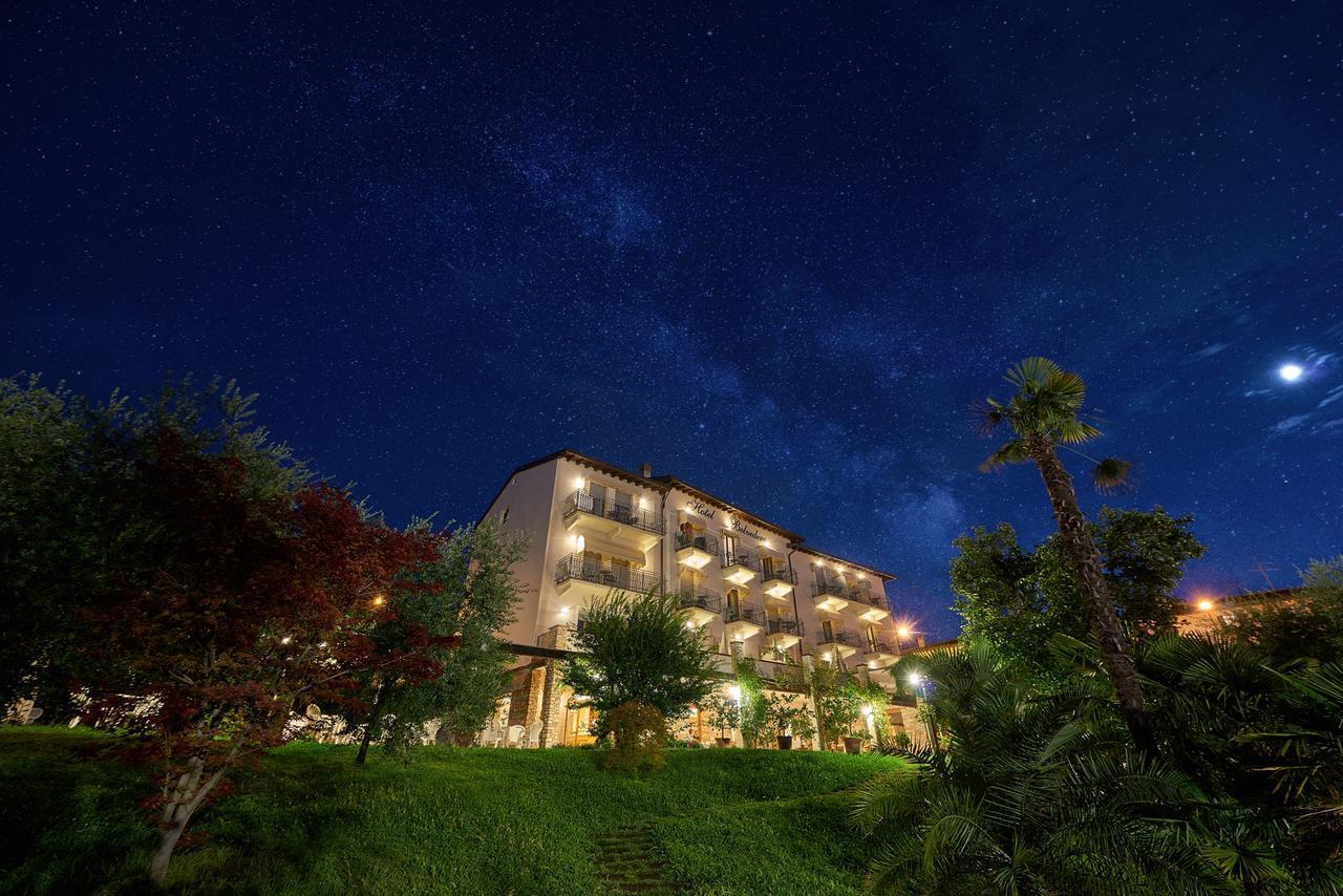 Hotel Belvedere Torri Del Benaco Luaran gambar