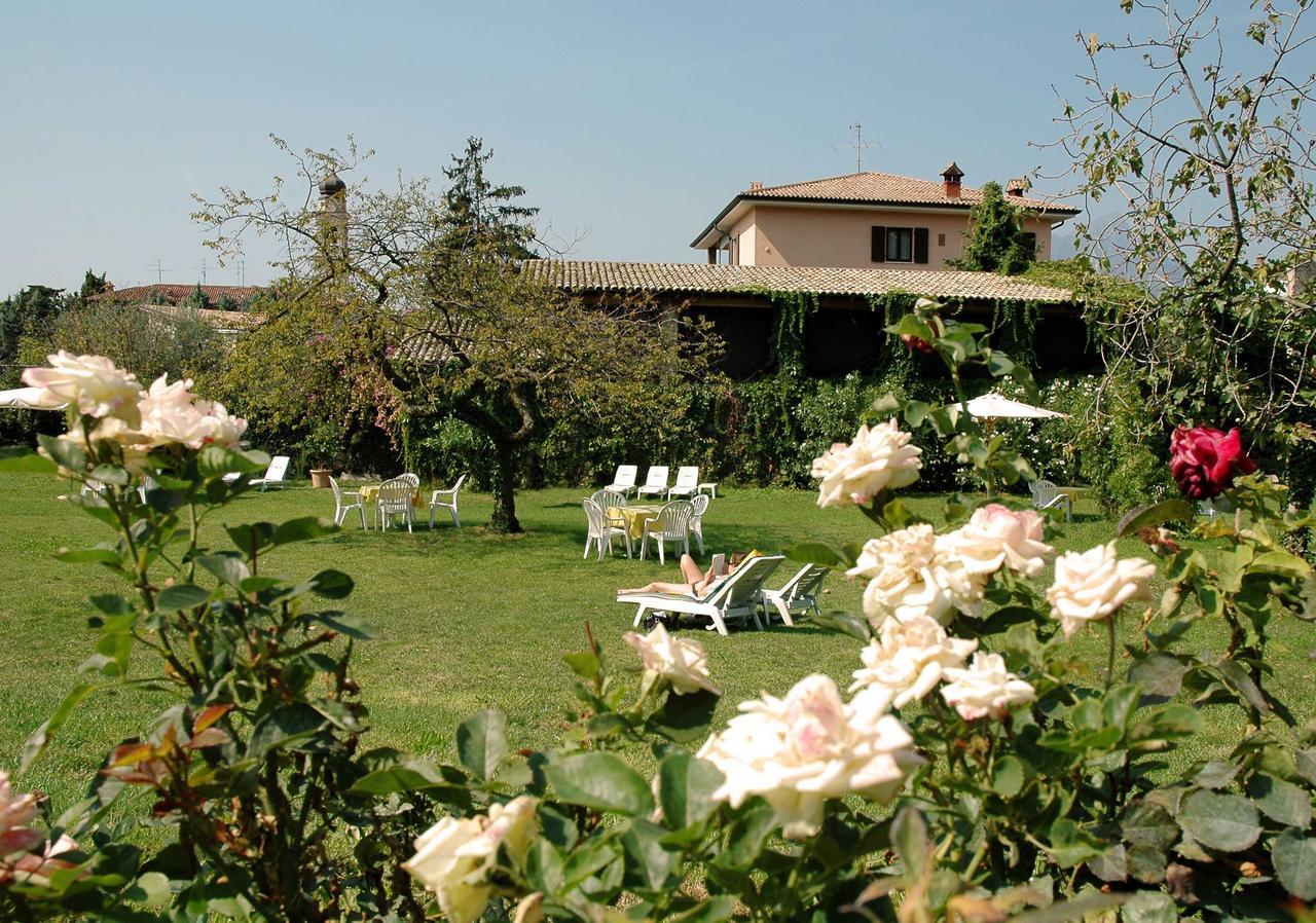 Hotel Belvedere Torri Del Benaco Luaran gambar